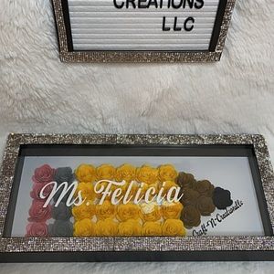 Flower shaped flower box